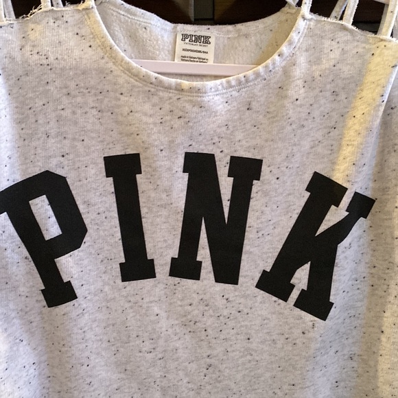 PINK shoulder cut out!!! So freaking adorable. - Picture 2 of 7